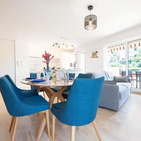 Lejlighed 4 Etoiles, Piscine, Parking, Wifi Saint-Raphaël