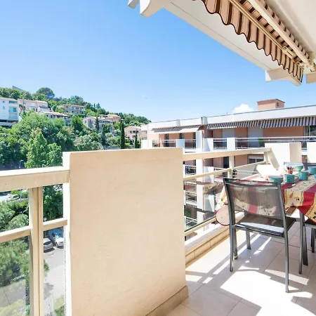 4 Etoiles, Piscine, Parking, Wifi *