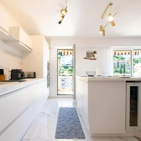 4 Etoiles, Piscine, Parking, Wifi Apartament