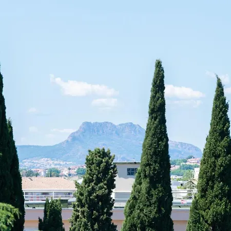 4 Etoiles, Piscine, Parking, Wifi * Saint-Raphaël